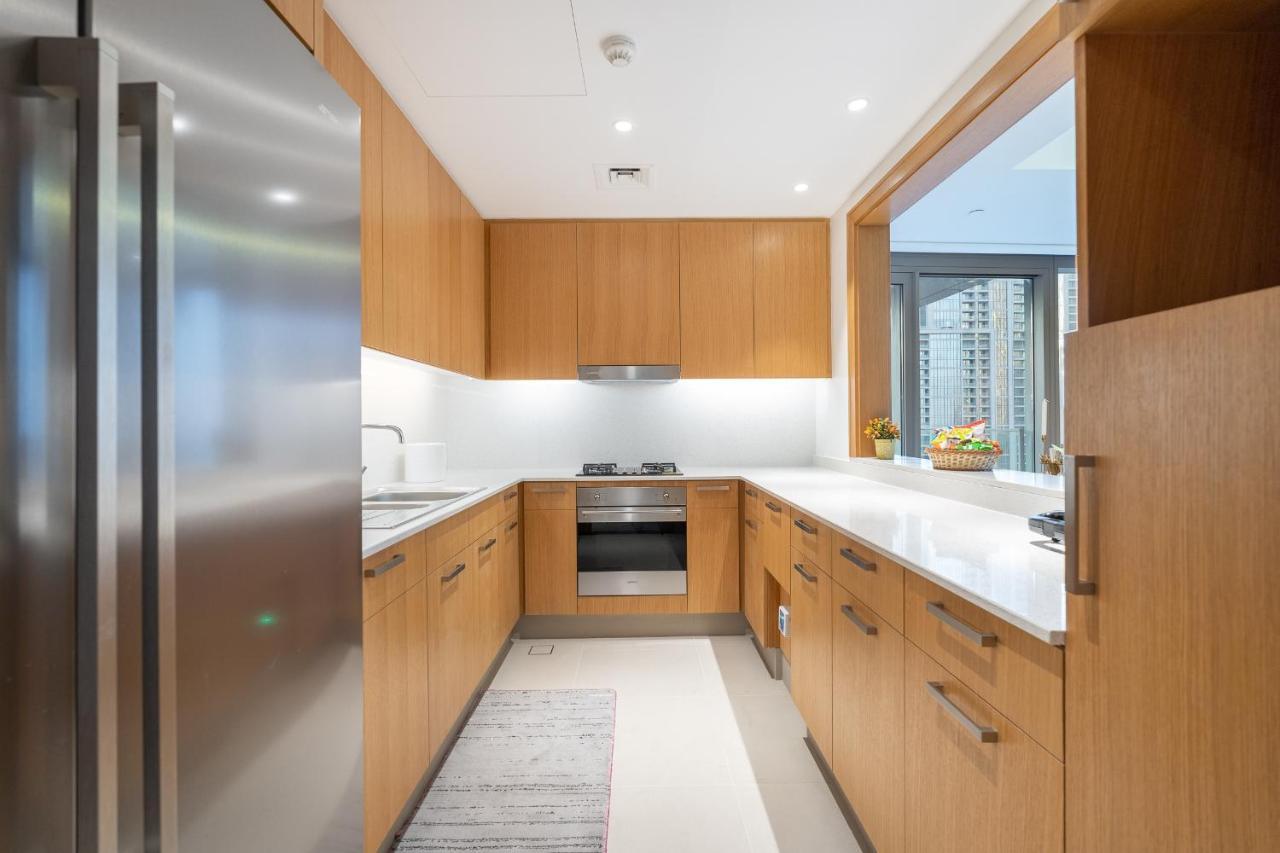 Trinity Holiday Homes - Opera Grand Downtown Dubai Eksteriør billede